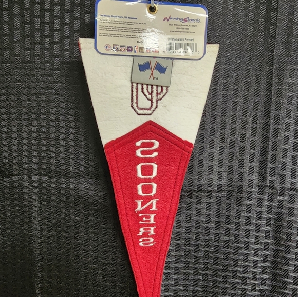 OU Mini Pennant - Picture 2 of 2